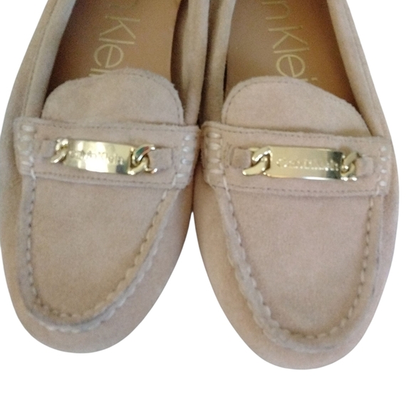 Calvin Klein Tan Suede Loafers Flats Size 8 - Picture 3 of 9